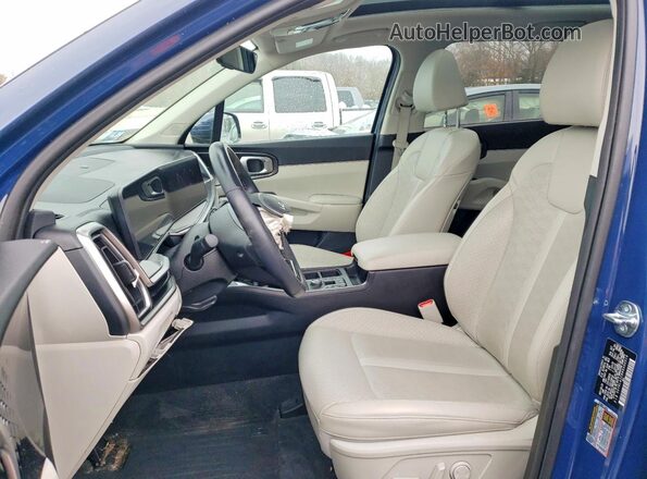 5XYRL4JC8RG300519 2024 KIA SORENTO Синий Вид салона спереди