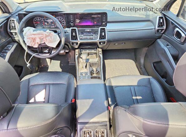 5XYRL4LC0PG230749 2023 KIA SORENTO Серый Вид панели приборов