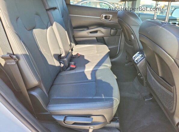 5XYRL4LC5NG152160 2022 KIA SORENTO White Widok tylnych siedzeń