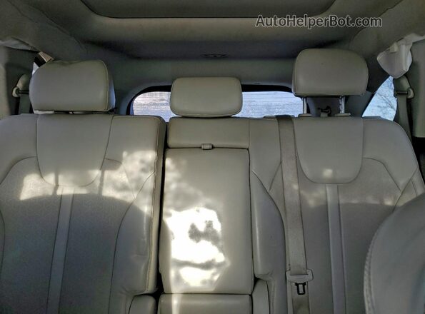 5XYRLDLC7MG070588 2021 KIA SORENTO Gray Widok tylnych siedzeń