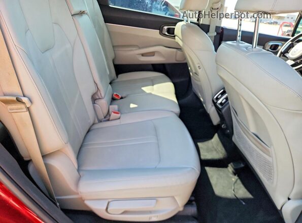 5XYRLDLCXMG022471 2021 KIA SORENTO Red Vista de los asientos traseros