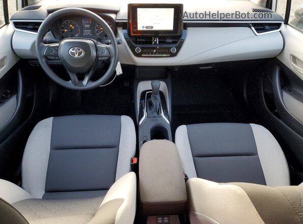 5YFB4MDE0SP310667 2025 TOYOTA COROLLA Серебряный Вид панели приборов