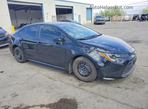 5YFB4MDE0TP386732 2026 TOYOTA COROLLA Черный Передняя правая четверть
