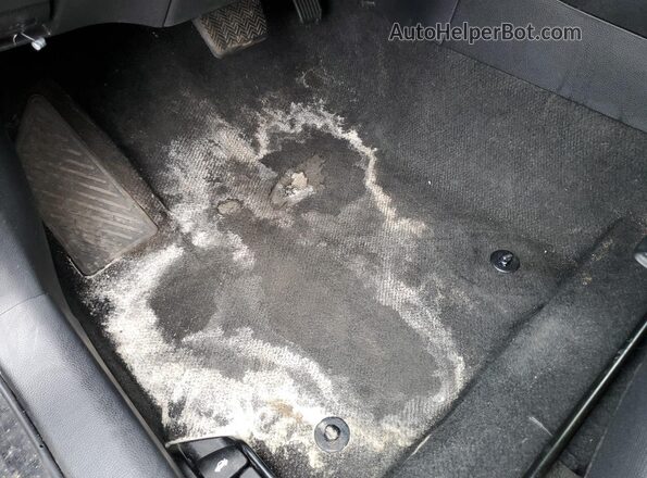 5YFB4MDE2RP139575 2024 TOYOTA COROLLA Черный 
