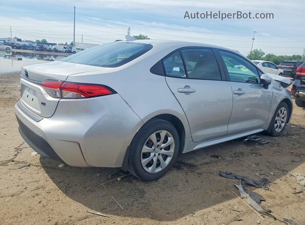 5YFB4MDE3PP036629 2023 TOYOTA COROLLA Серебряный Задняя правая четверть