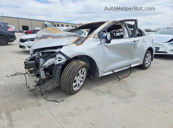 5YFB4MDEXTP394126 2026 TOYOTA COROLLA Серебряный Передняя левая четверть