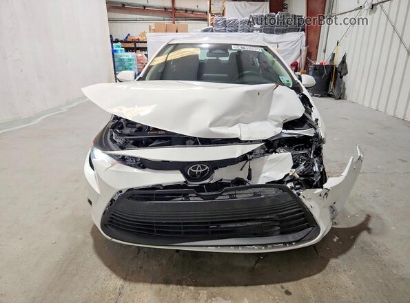 5YFB4MDEXTP436066 2026 TOYOTA COROLLA Белый Вид спереди