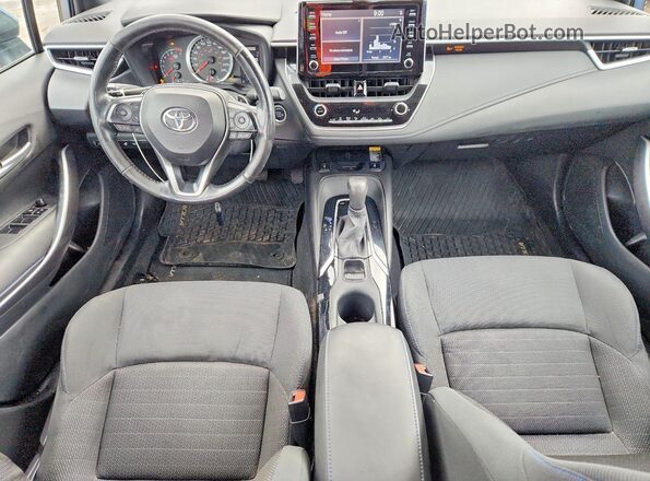 5YFB4RBE0LP010533 2020 TOYOTA COROLLA Blue Вид панелі приладів