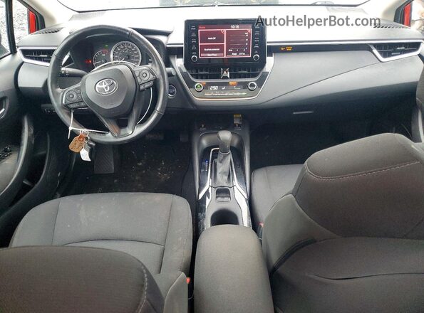 5YFBPMBE1MP208498 2021 TOYOTA COROLLA Red Dashboard view