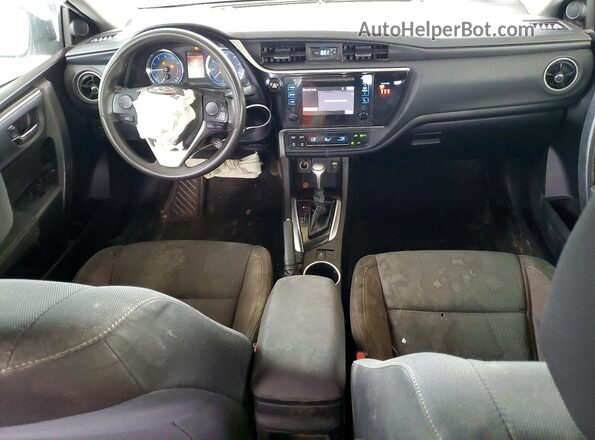 5YFBURHE2KP948927 2019 TOYOTA COROLLA Белый Вид панели приборов