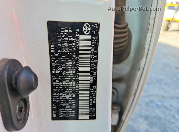 5YFBURHE4GP553333 2016 TOYOTA COROLLA White Вид підкапотного простору