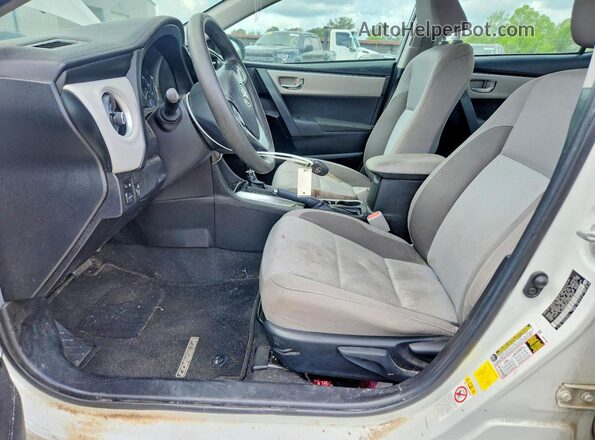 5YFBURHE4KP905514 2019 TOYOTA COROLLA White Вид салону спереду