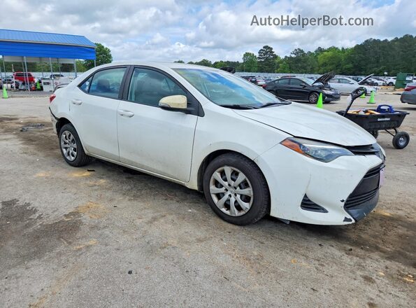5YFBURHE4KP905514 2019 TOYOTA COROLLA White Передня права чверть