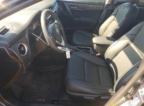 5YFBURHEXJP745489 2018 TOYOTA LL Синий Вид салона спереди