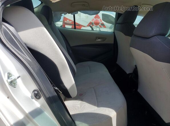 5YFDPMAE6MP193460 2021 TOYOTA COROLLA Silver Rear seats view