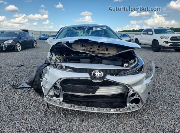 5YFDPMAE9NP280092 2022 TOYOTA COROLLA Silver Widok z przodu