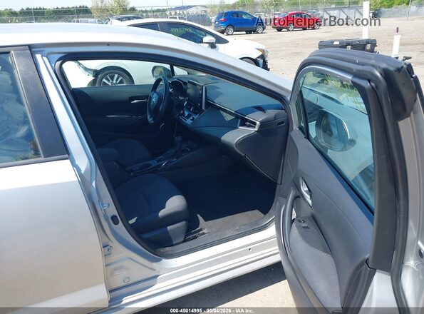 5YFEPMAE1MP210170 2021 TOYOTA LL Серебряный Вид салона спереди