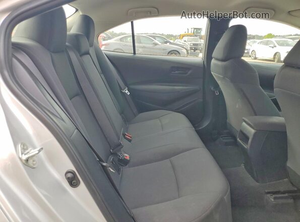 5YFEPMAE1NP301621 2022 TOYOTA COROLLA Серебряный Вид задних сидений