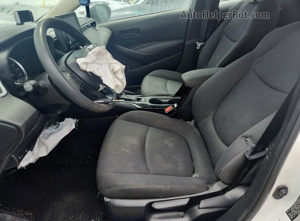 5YFEPMAE2NP279371 2022 TOYOTA LL Белый Вид салона спереди