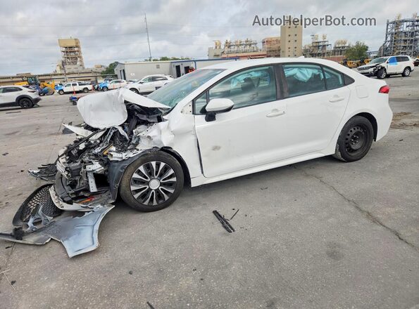 5YFEPMAE2NP279371 2022 TOYOTA LL Белый Передняя левая четверть