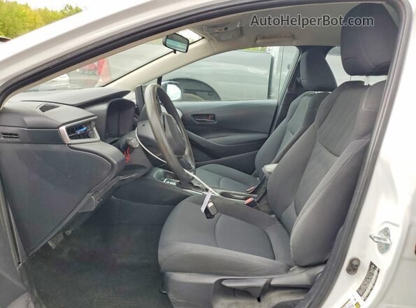 5YFEPMAE2NP313759 2022 TOYOTA COROLLA White Widok wnętrza z przodu