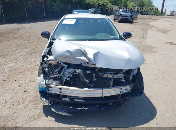 5YFEPMAE2NP325510 2022 TOYOTA LL Silver Widok z przodu