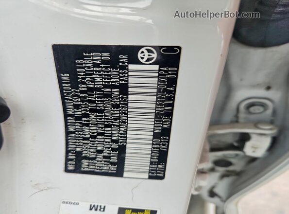 5YFEPMAE2NP367157 2022 TOYOTA COROLLA White VIN კოდის სტიკერის ხედი