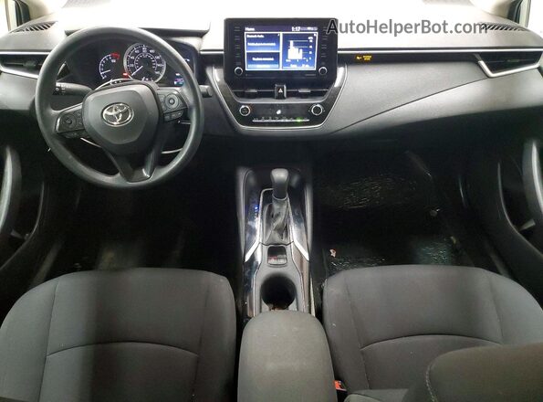 5YFEPMAE5NP369596 2022 TOYOTA COROLLA Silver Vista del salpicadero