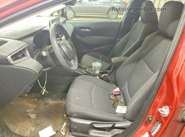 5YFEPMAE6MP223626 2021 TOYOTA COROLLA Красный Вид салона спереди