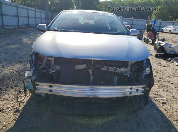 5YFEPMAE7MP185310 2021 TOYOTA COROLLA Silver Widok z przodu