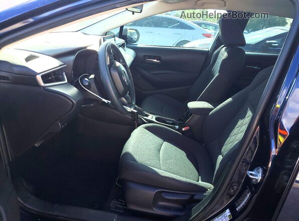 5YFEPMAE7MP227295 2021 TOYOTA COROLLA Blue წინა სალონის ხედი