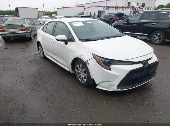 5YFEPMAE7NP359877 2022 TOYOTA LL Белый Передняя правая четверть