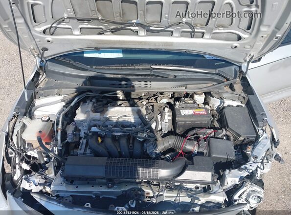 5YFEPMAE8MP165146 2021 TOYOTA COROLLA Silver Вид ззаду