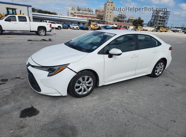 5YFEPMAE8MP247944 2021 TOYOTA COROLLA Белый Передняя левая четверть