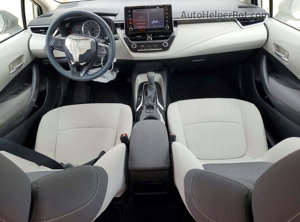 5YFEPRAE2LP129156 2020 TOYOTA COROLLA Silver Вид панелі приладів