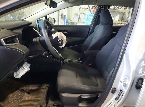 5YFEPRAE7LP122672 2020 TOYOTA COROLLA Silver Widok wnętrza z przodu
