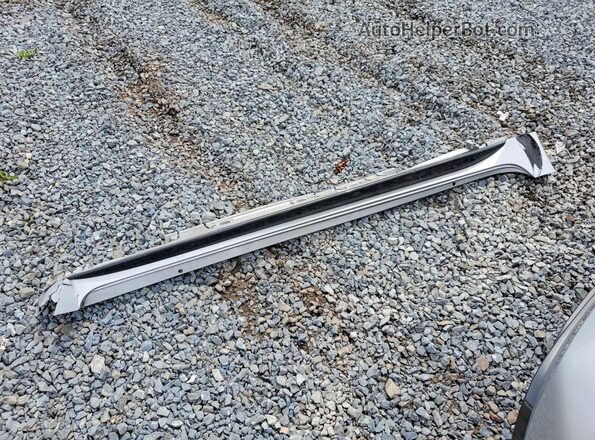 5YFM4RCE3LP026331 2020 TOYOTA COROLLA Silver Շարժիչի բաժամունքի տեսք