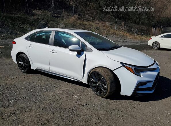 5YFP4MCEXSP232938 2025 TOYOTA COROLLA Белый Передняя правая четверть