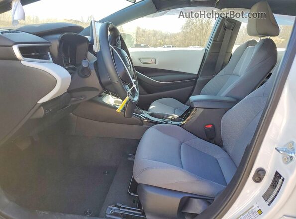 5YFP4MCEXSP232938 2025 TOYOTA COROLLA Белый Вид салона спереди