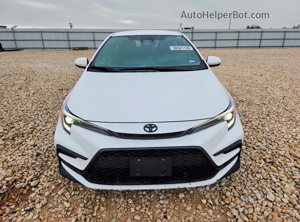 5YFS4MCE2RP214065 2024 TOYOTA COROLLA White Widok z przodu