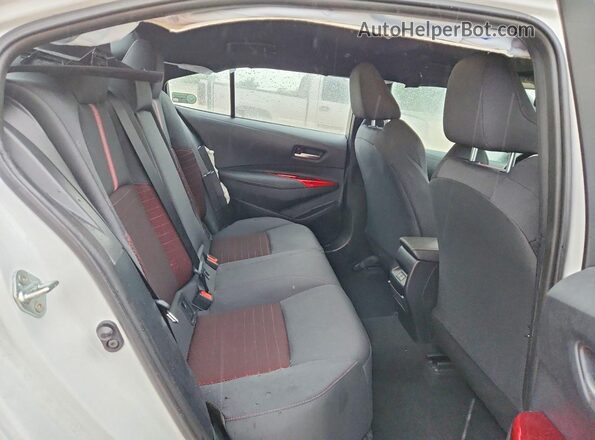 5YFS4MCE2RP214065 2024 TOYOTA COROLLA White Widok tylnych siedzeń