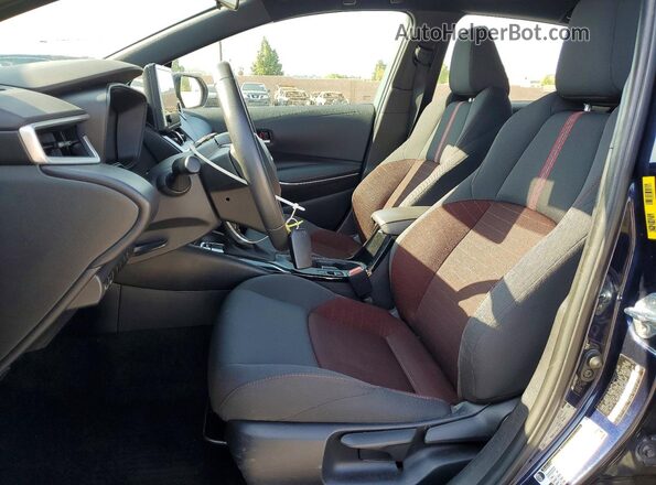5YFS4MCE4RP189881 2024 TOYOTA COROLLA Синий Вид салона спереди