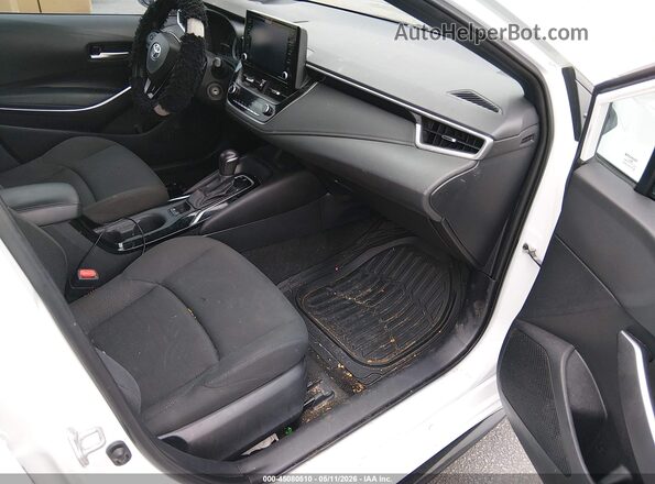 5YFS4MCE7NP099134 2022 TOYOTA COROLLA White Вид салону спереду