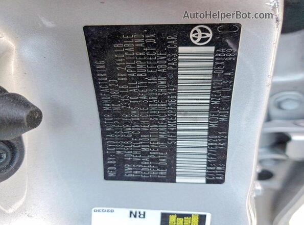 5YFT4MCE2PP166147 2023 TOYOTA COROLLA Silver Widok komory silnika