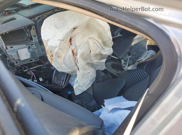 5YFT4MCE2PP166147 2023 TOYOTA COROLLA Silver Widok deski rozdzielczej