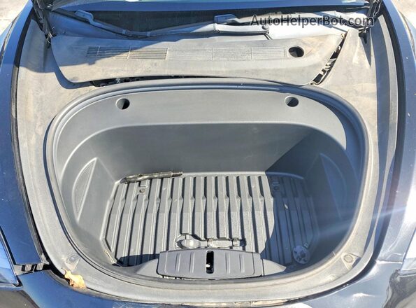 5YJ3E1EA8MF994331 2021 TESLA MODEL Черный Вид задней части салона
