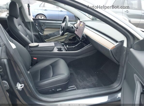 5YJ3E1EB0JF116560 2018 TESLA MODEL 3 Синий Вид салона спереди