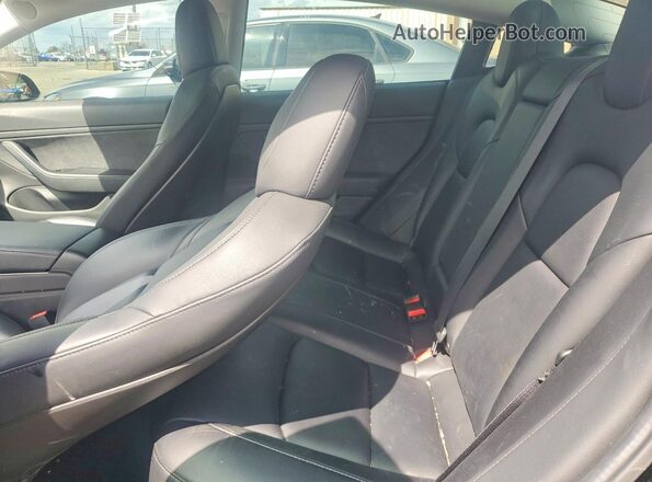 5YJ3E1EB0KF385269 2019 TESLA MODEL Черный Вид задних сидений