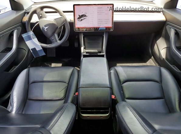 5YJ3E1EB0KF442313 2019 TESLA MODEL Белый Вид панели приборов