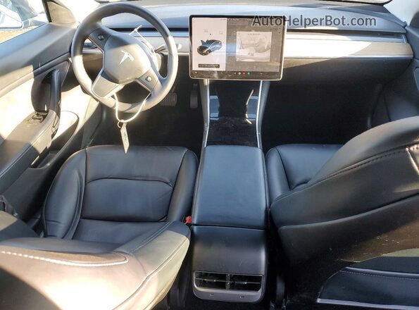 5YJ3E1EB0LF720404 2020 TESLA MODEL Серый Вид панели приборов